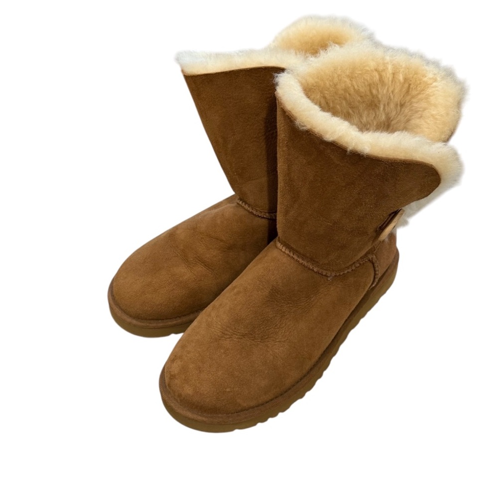 Ugg Bailey Button Ii Boots 7 Euc - image 2